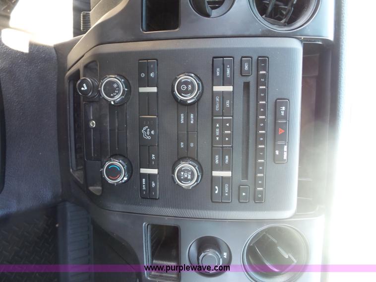 image for item L2881 2011 Ford F150 SuperCab pickup truck