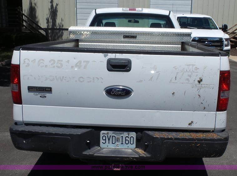 image for item L2891 2008 Ford F150 pickup truck