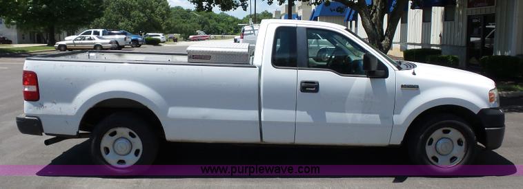 image for item L2891 2008 Ford F150 pickup truck