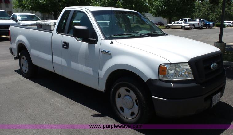 image for item L2891 2008 Ford F150 pickup truck