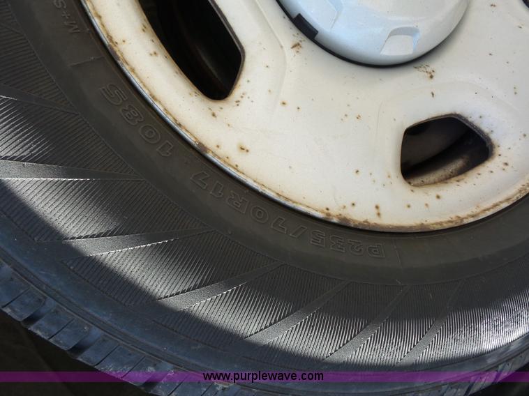 image for item L2891 2008 Ford F150 pickup truck