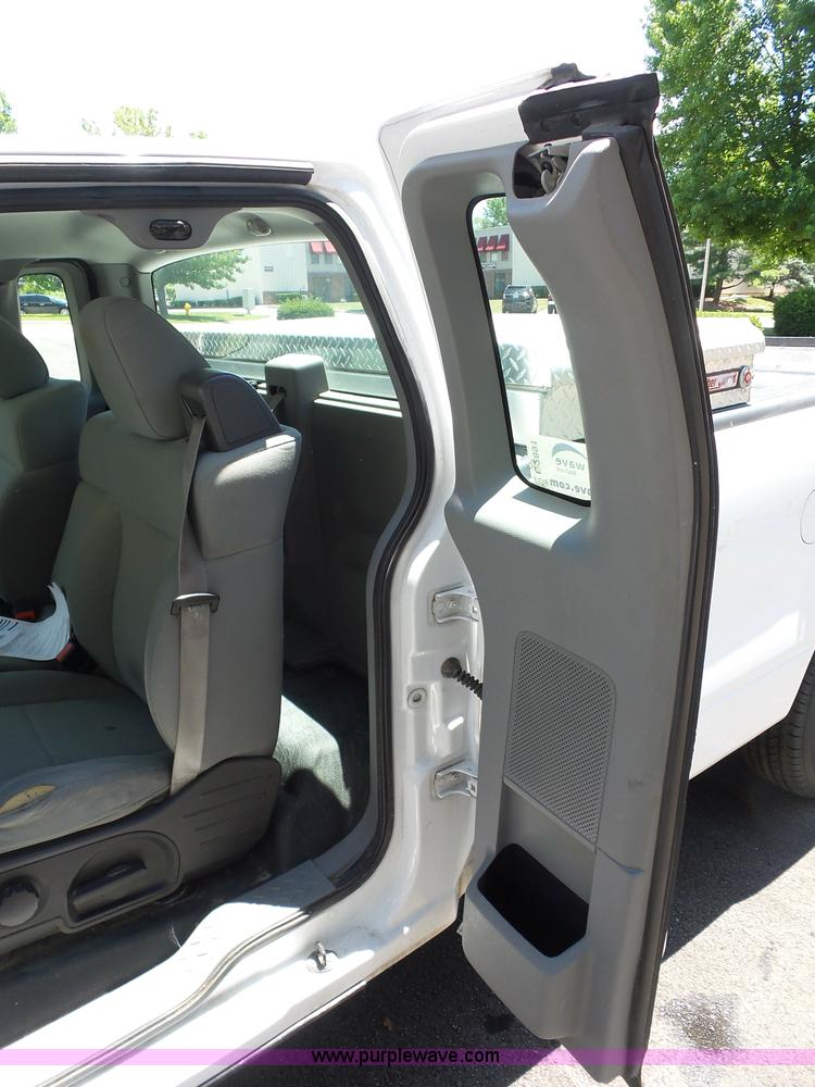 image for item L2891 2008 Ford F150 pickup truck