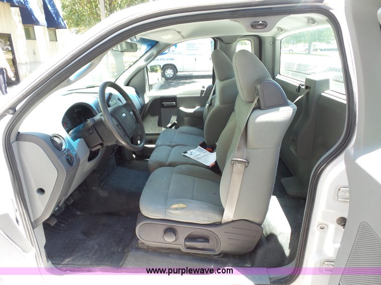 image for item L2891 2008 Ford F150 pickup truck