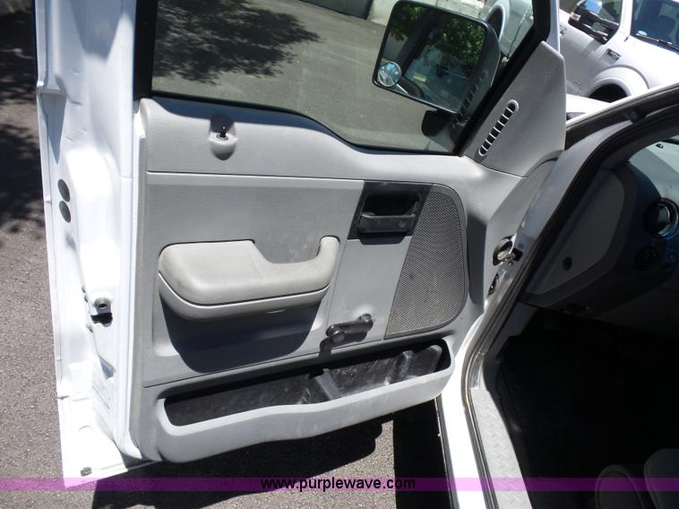 image for item L2891 2008 Ford F150 pickup truck