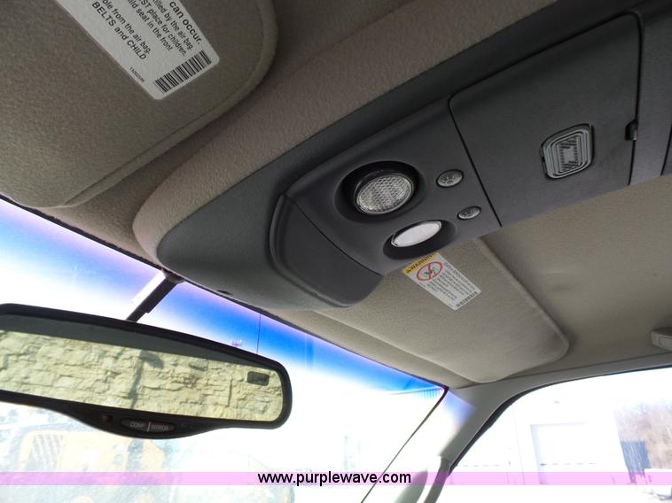 image for item L3678 1998 Chevrolet Silverado 1500 Z71 Ext. Cab pickup truck