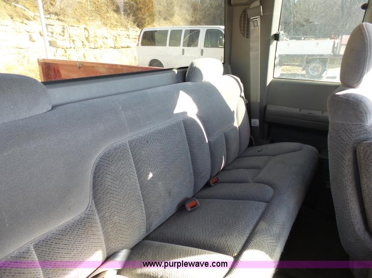 image for item L3678 1998 Chevrolet Silverado 1500 Z71 Ext. Cab pickup truck