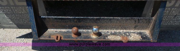 image for item L4838 1999 Dodge Ram 3500 flatbed pickup truck