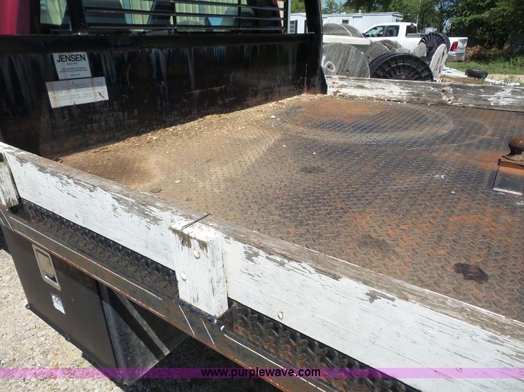 image for item L4838 1999 Dodge Ram 3500 flatbed pickup truck