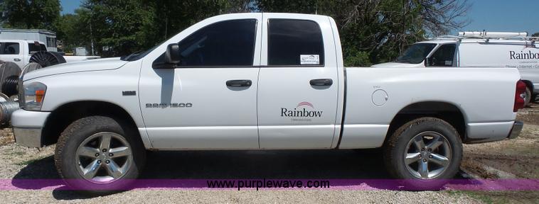 image for item L4839 2007 Dodge Ram 1500 Quad Cab pickup truck