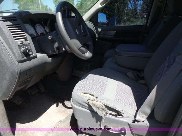 image for item L4839 2007 Dodge Ram 1500 Quad Cab pickup truck