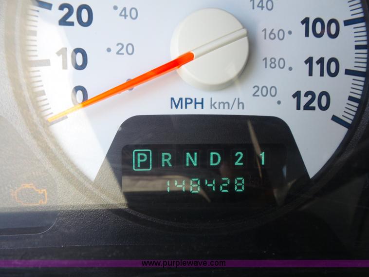 image for item L4839 2007 Dodge Ram 1500 Quad Cab pickup truck