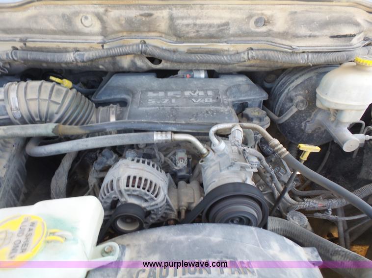 image for item L4839 2007 Dodge Ram 1500 Quad Cab pickup truck