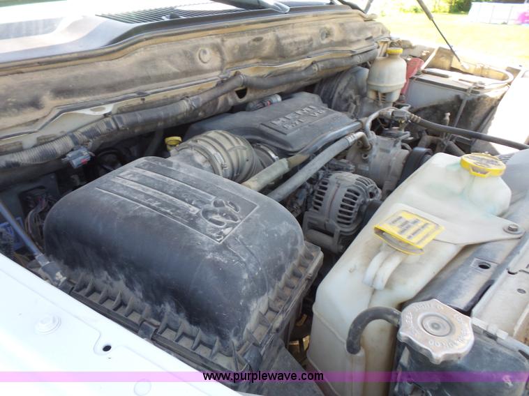 image for item L4839 2007 Dodge Ram 1500 Quad Cab pickup truck