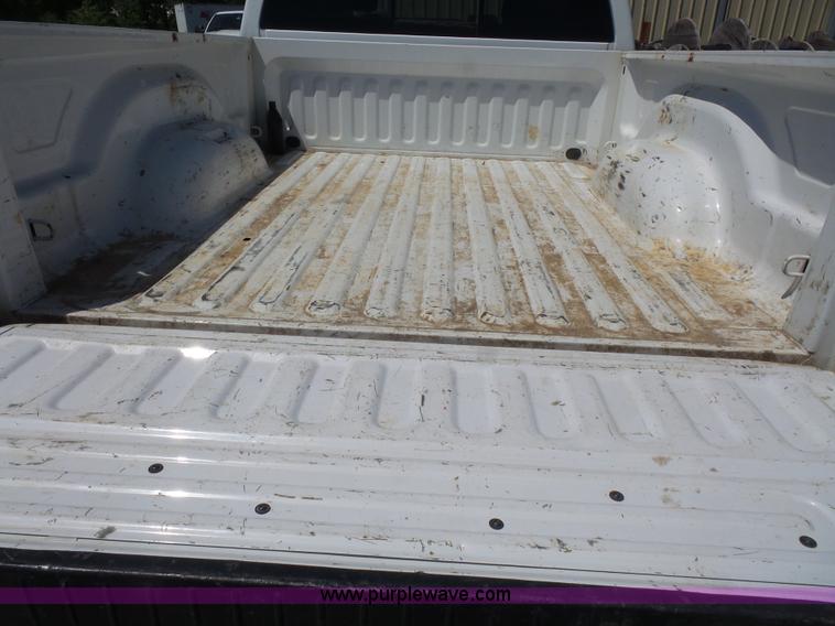 image for item L4839 2007 Dodge Ram 1500 Quad Cab pickup truck