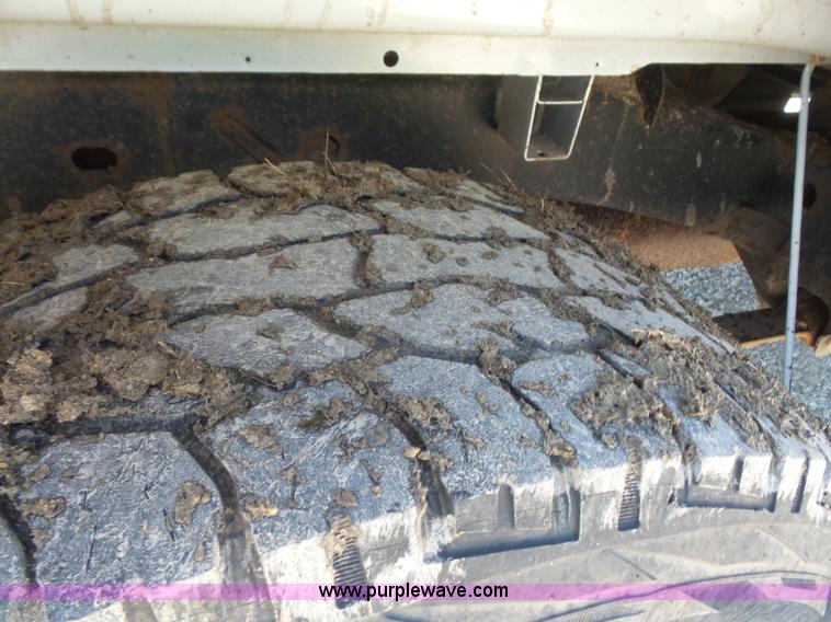 image for item L4839 2007 Dodge Ram 1500 Quad Cab pickup truck