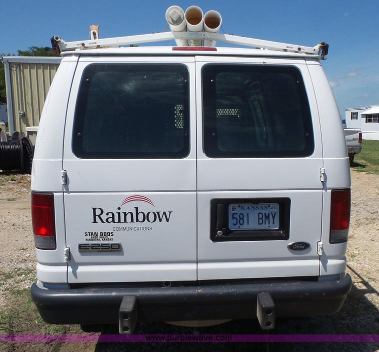image for item L4840 2008 Ford E250 van