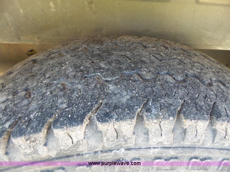 image for item L4840 2008 Ford E250 van