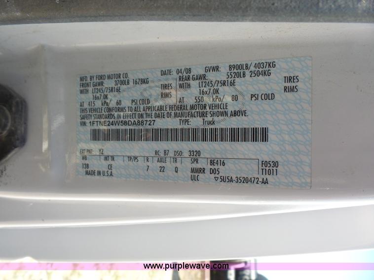 image for item L4840 2008 Ford E250 van