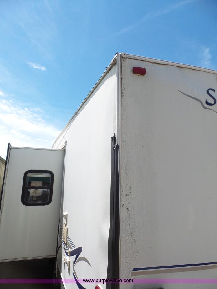 image for item L4846 2001 Sand Piper camper