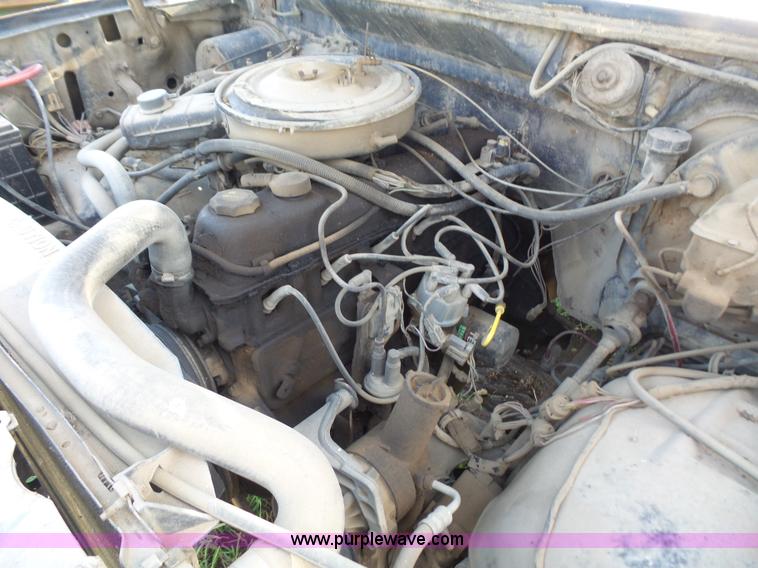 image for item L4867 1985 Ford F150 pickup truck