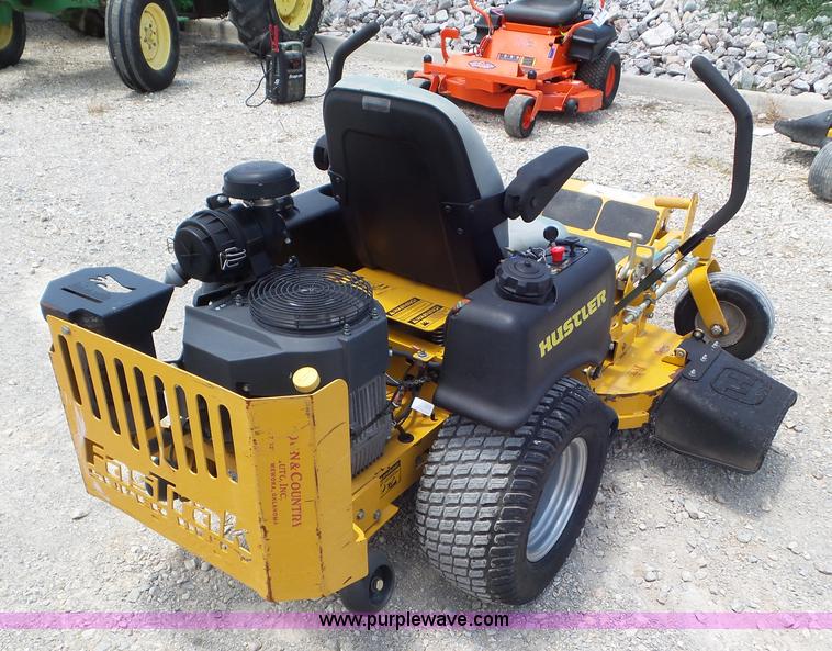 image for item L6785 2008 Hustler FasTrak 42 lawn mower