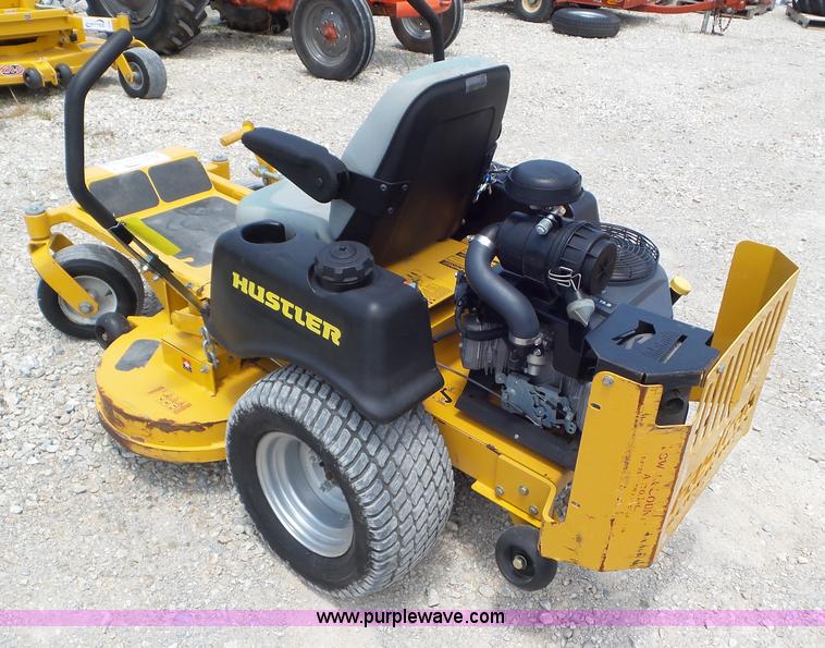 image for item L6785 2008 Hustler FasTrak 42 lawn mower