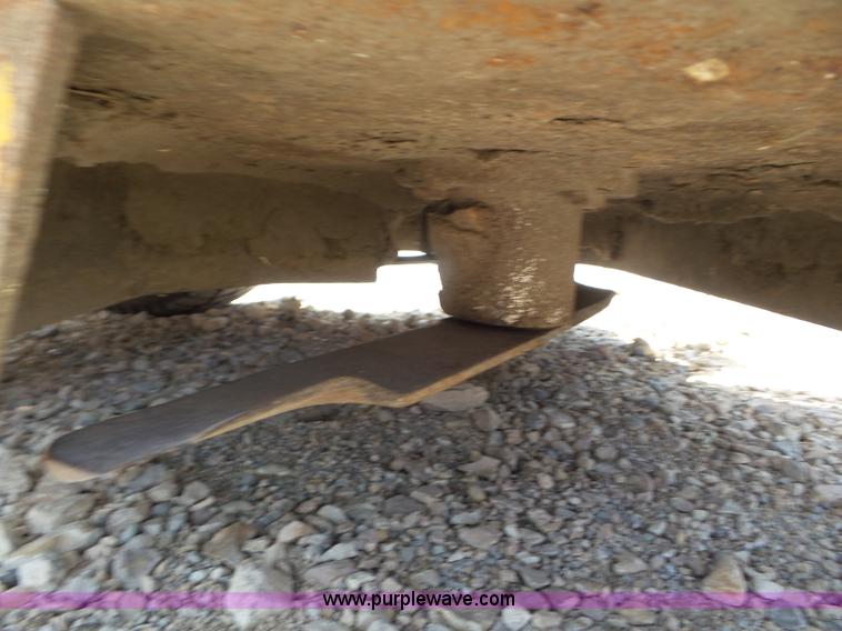 image for item L6785 2008 Hustler FasTrak 42 lawn mower