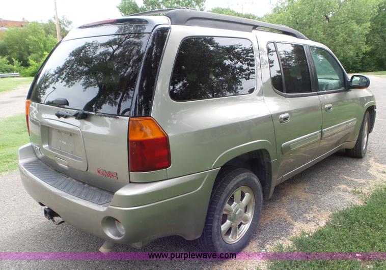 image for item L6792 2002 GMC Envoy SUV