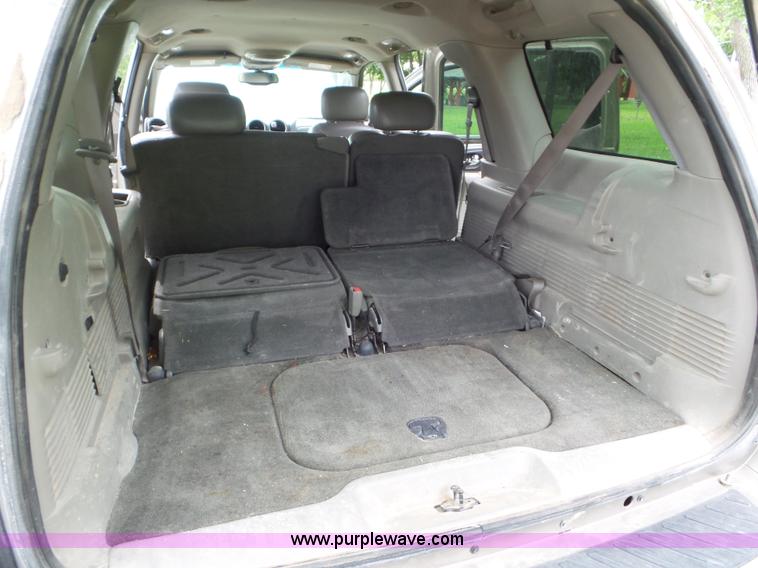 image for item L6792 2002 GMC Envoy SUV