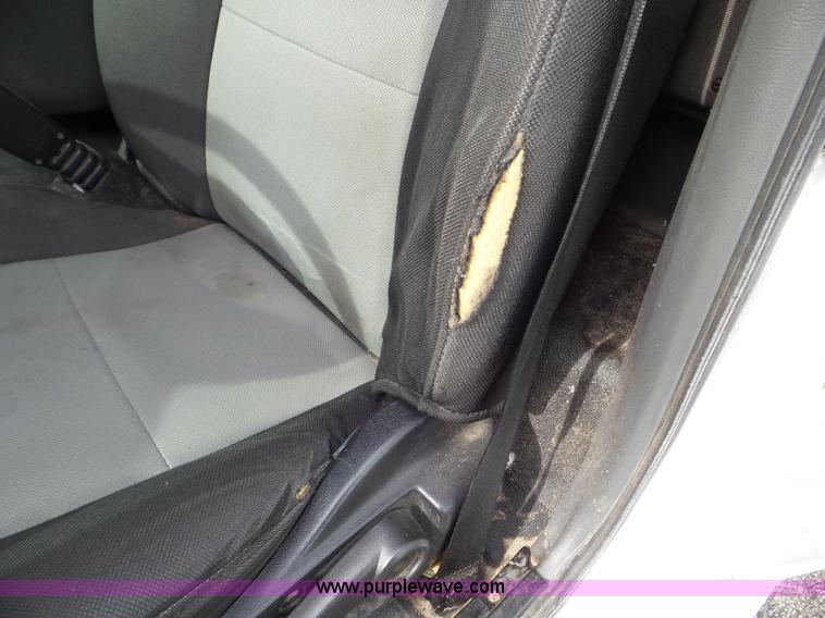 image for item L6793 2006 Ford Ranger pickup truck