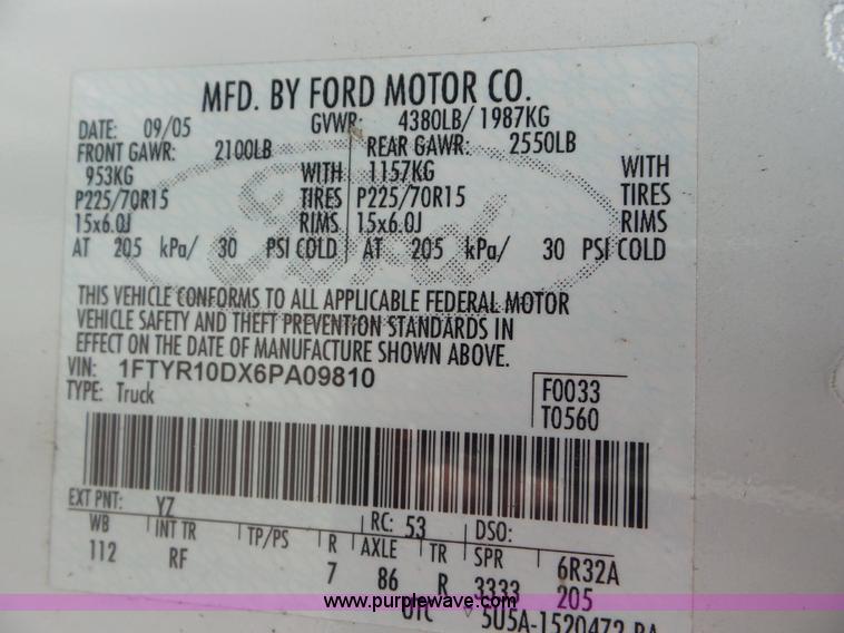 image for item L6793 2006 Ford Ranger pickup truck