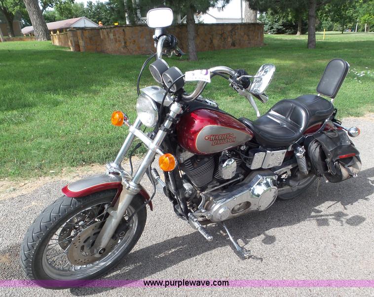 image for item L6794 1996 Harley Davidson Dyna Glide motorcycle