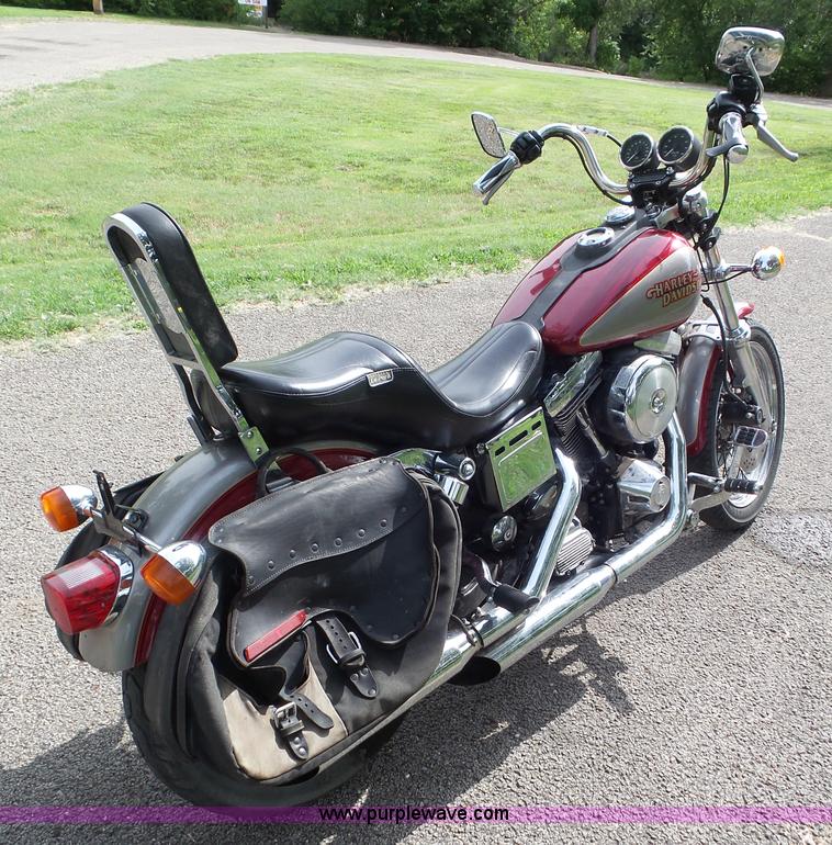 image for item L6794 1996 Harley Davidson Dyna Glide motorcycle