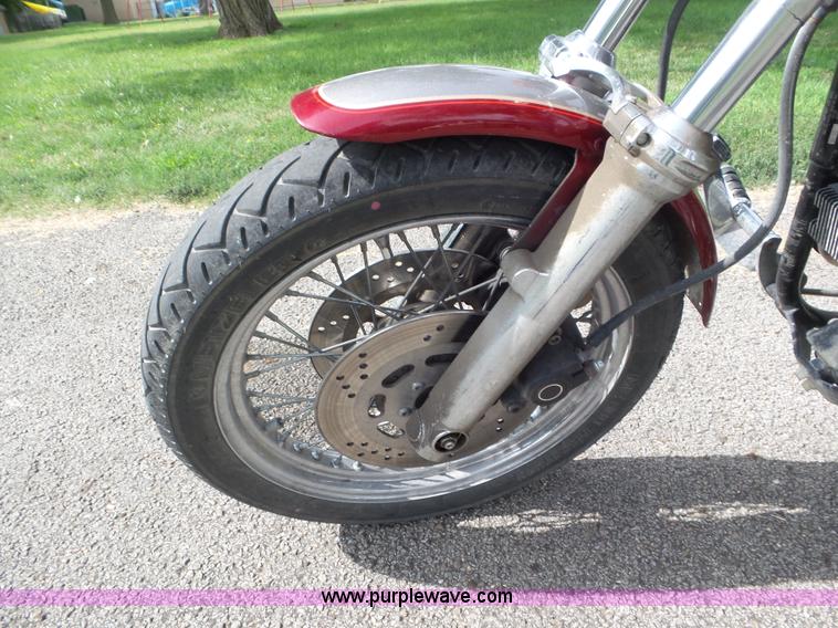 image for item L6794 1996 Harley Davidson Dyna Glide motorcycle