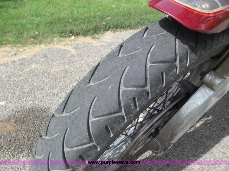 image for item L6794 1996 Harley Davidson Dyna Glide motorcycle