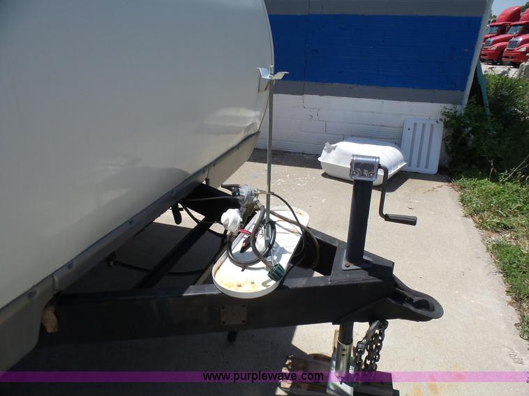 image for item L7105 2008 R-Vision Trail-lite camper