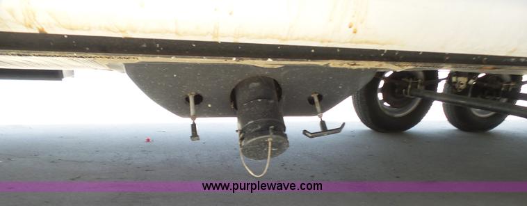 image for item L7105 2008 R-Vision Trail-lite camper