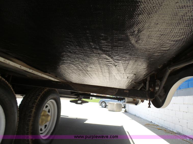 image for item L7105 2008 R-Vision Trail-lite camper