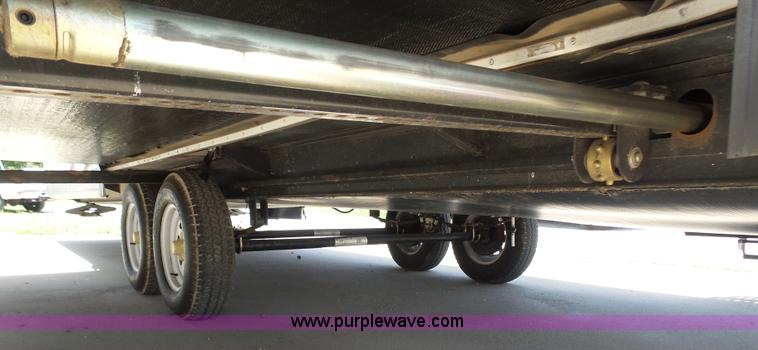 image for item L7105 2008 R-Vision Trail-lite camper