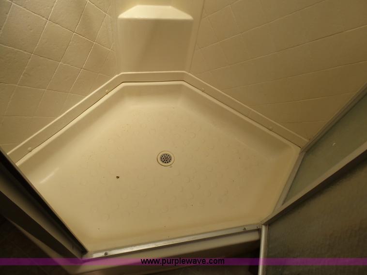 image for item L7105 2008 R-Vision Trail-lite camper