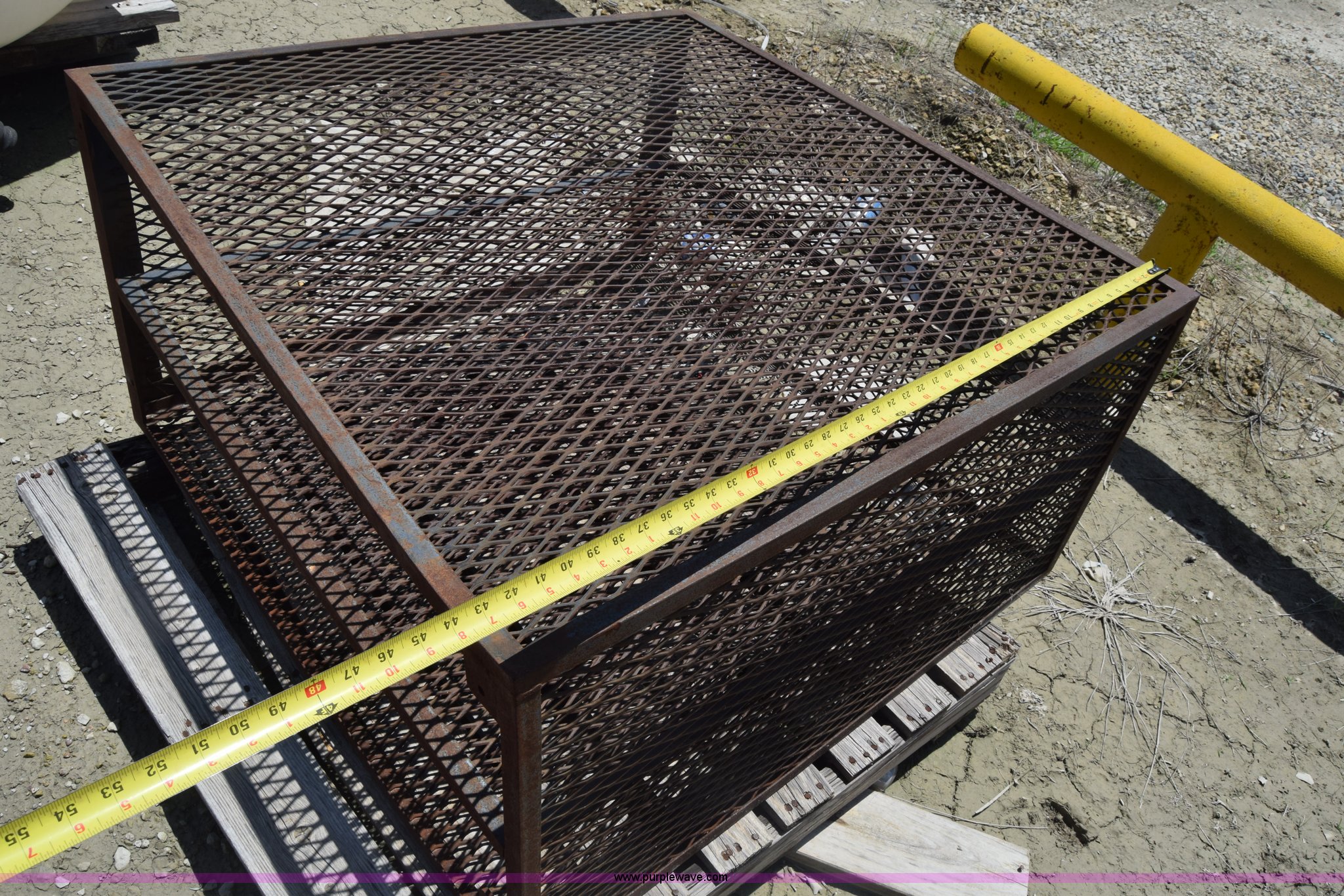 Steel tool cage in Hutchinson, KS Item CB9324 sold Purple Wave