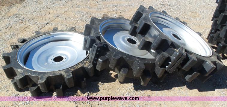image for item BY9531 (14) irrigation sprinkler plastic tires and wheels