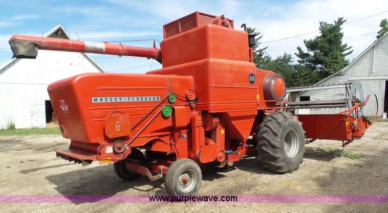 image for item BZ9764 1978 Massey-Ferguson 510 combine