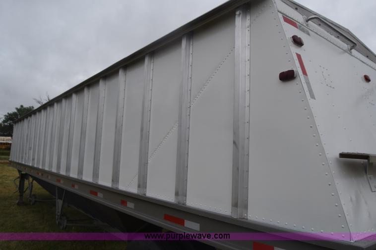 image for item CB9171 1988 Doonan double hopper grain trailer