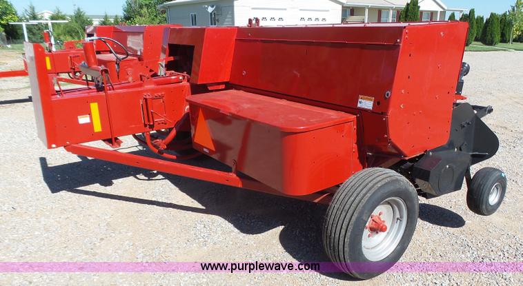 image for item J6001 2015 Case IH SB541 small square baler