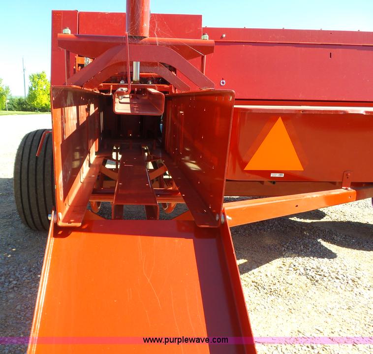image for item J6001 2015 Case IH SB541 small square baler
