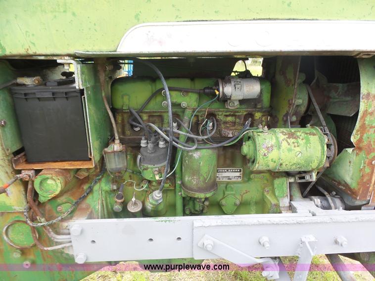 image for item J6007 John Deere 2010 tractor