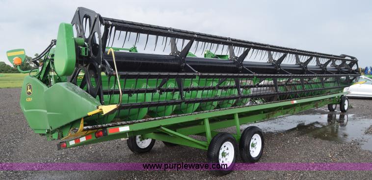 image for item K2989 2008 John Deere 635F head