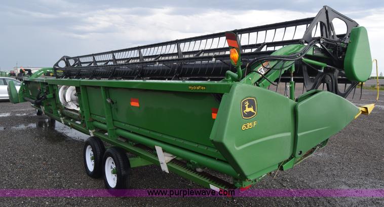 image for item K2989 2008 John Deere 635F head