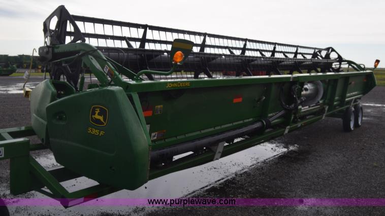 image for item K2989 2008 John Deere 635F head